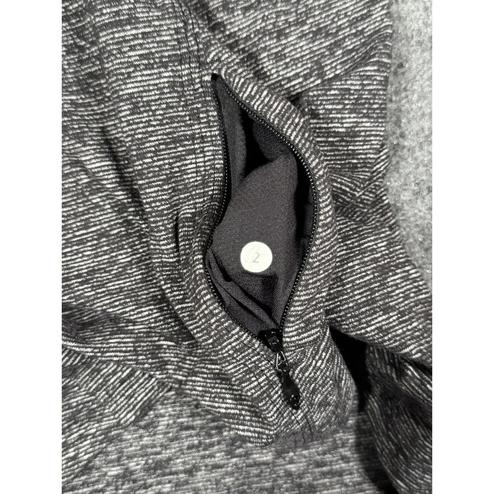 Lululemon Extra Mile 1/2 Zip Womens Size 2 Heathered Gray Yoga Gym‎ Running